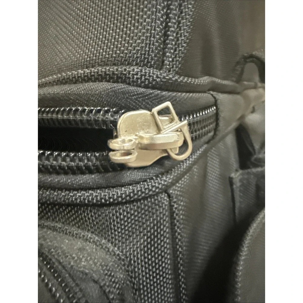 River Road Motorcycle Bag Sissy Bar Textile Bag Black Bag EXCELLENT w/Rain Cover
